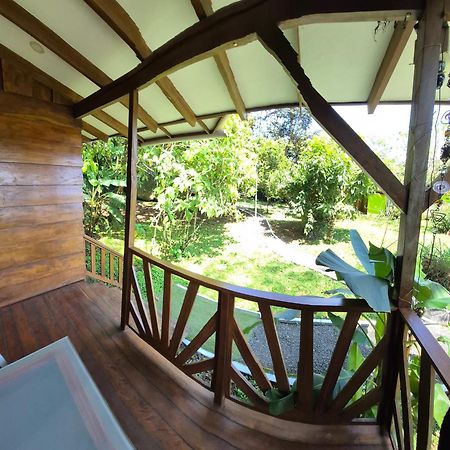 Centro Ananda Bed & Breakfast Guapiles Bagian luar foto